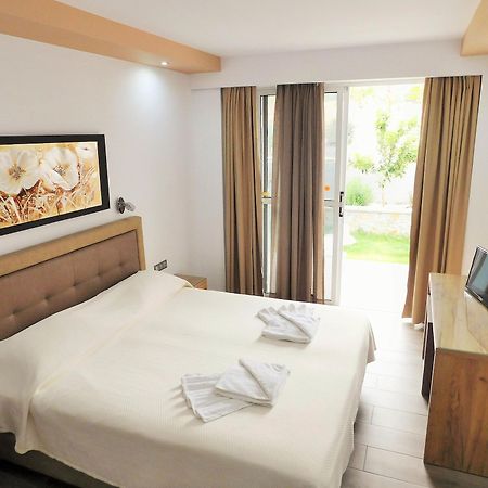 Sunshine Hotel Lardos Exterior photo